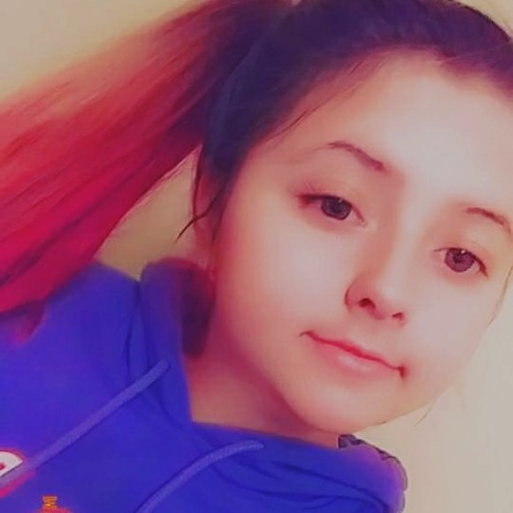 Meet your Posher, Taylor - Picture 1 of 1